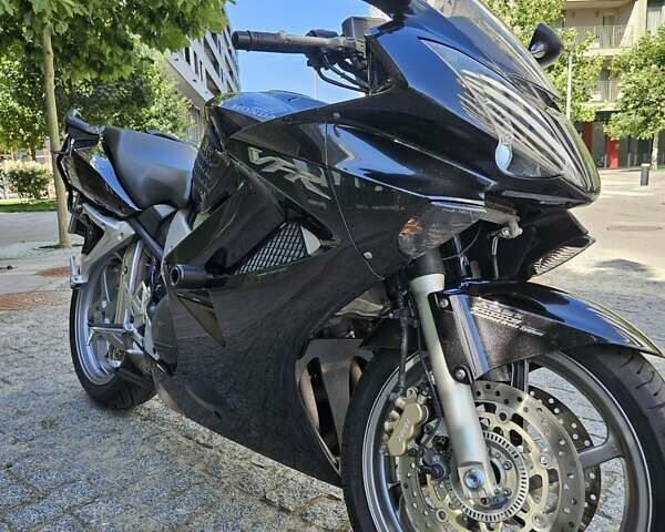 Чорний Хонда VFR 800F Interceptor, об'ємом двигуна 0.78 л та пробігом 57 тис. км за 6500 $, фото 9 на Automoto.ua