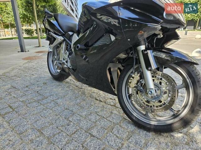 Чорний Хонда VFR 800F Interceptor, об'ємом двигуна 0.78 л та пробігом 57 тис. км за 6500 $, фото 10 на Automoto.ua