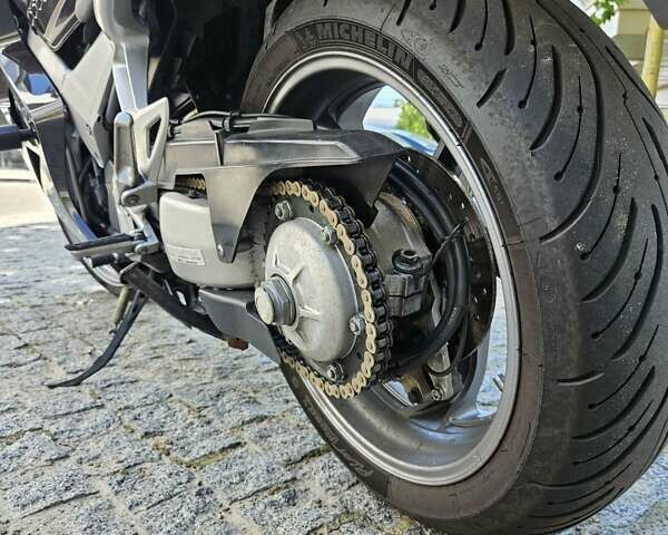 Чорний Хонда VFR 800F Interceptor, об'ємом двигуна 0.78 л та пробігом 57 тис. км за 6500 $, фото 3 на Automoto.ua