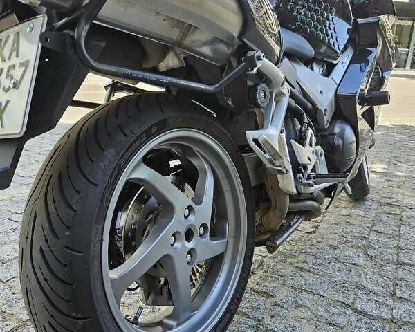 Чорний Хонда VFR 800F Interceptor, об'ємом двигуна 0.78 л та пробігом 57 тис. км за 6500 $, фото 6 на Automoto.ua
