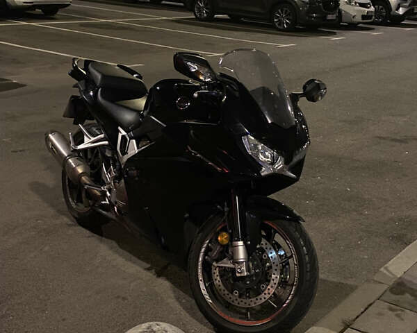 Чорний Хонда VFR 800F Interceptor, об'ємом двигуна 0.8 л та пробігом 43 тис. км за 8350 $, фото 3 на Automoto.ua