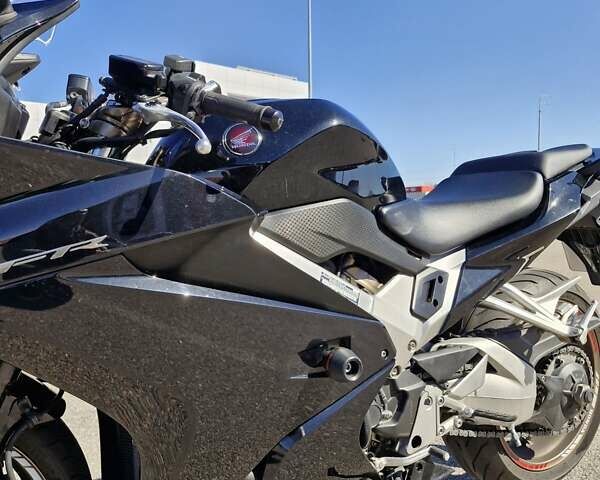 Чорний Хонда VFR 800F Interceptor, об'ємом двигуна 0.78 л та пробігом 30 тис. км за 8200 $, фото 20 на Automoto.ua