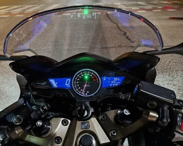 Черный Хонда VFR 800F Interceptor, объемом двигателя 0.78 л и пробегом 30 тыс. км за 8200 $, фото 42 на Automoto.ua