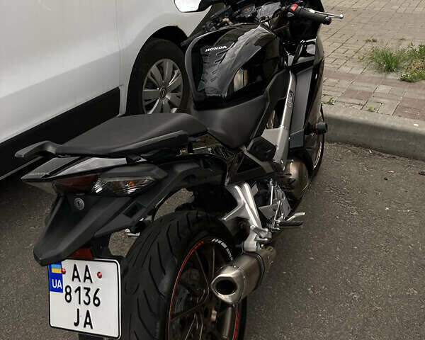 Чорний Хонда VFR 800F Interceptor, об'ємом двигуна 0.8 л та пробігом 43 тис. км за 8350 $, фото 2 на Automoto.ua