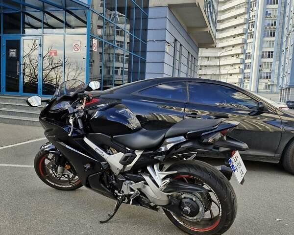 Чорний Хонда VFR 800F Interceptor, об'ємом двигуна 0.78 л та пробігом 30 тис. км за 8200 $, фото 40 на Automoto.ua