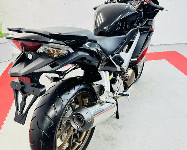 Чорний Хонда VFR 800F Interceptor, об'ємом двигуна 0.8 л та пробігом 1 тис. км за 10500 $, фото 7 на Automoto.ua