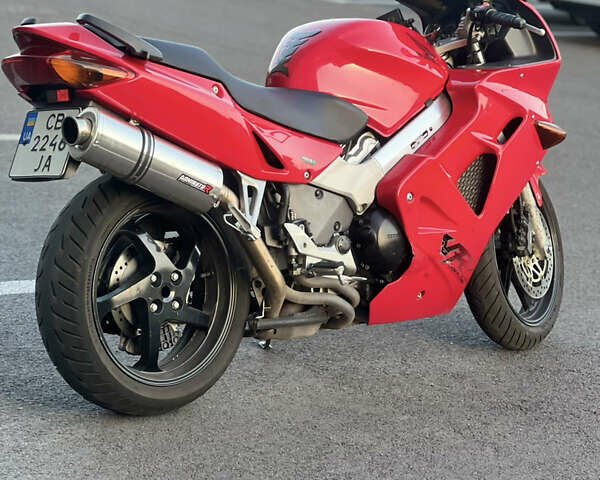 Червоний Хонда VFR 800F Interceptor, об'ємом двигуна 0.8 л та пробігом 51 тис. км за 4500 $, фото 4 на Automoto.ua