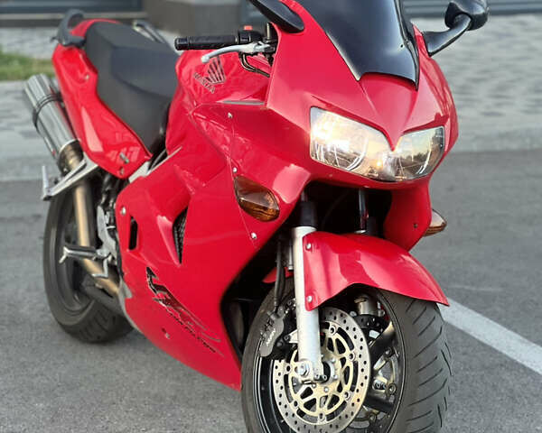 Червоний Хонда VFR 800F Interceptor, об'ємом двигуна 0.8 л та пробігом 51 тис. км за 4500 $, фото 10 на Automoto.ua