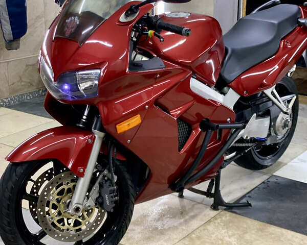 Червоний Хонда VFR 800F Interceptor, об'ємом двигуна 0.8 л та пробігом 53 тис. км за 3300 $, фото 3 на Automoto.ua