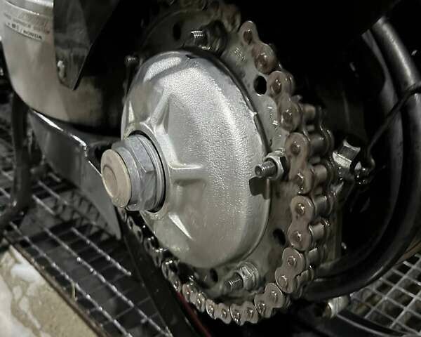 Красный Хонда VFR 800F Interceptor, объемом двигателя 0.78 л и пробегом 70 тыс. км за 3500 $, фото 2 на Automoto.ua
