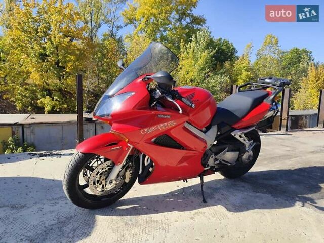 Красный Хонда VFR 800F Interceptor, объемом двигателя 0.78 л и пробегом 54 тыс. км за 5000 $, фото 3 на Automoto.ua