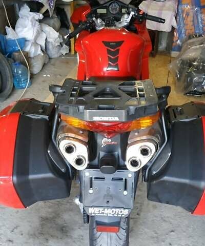Красный Хонда VFR 800F Interceptor, объемом двигателя 0.78 л и пробегом 54 тыс. км за 5000 $, фото 1 на Automoto.ua