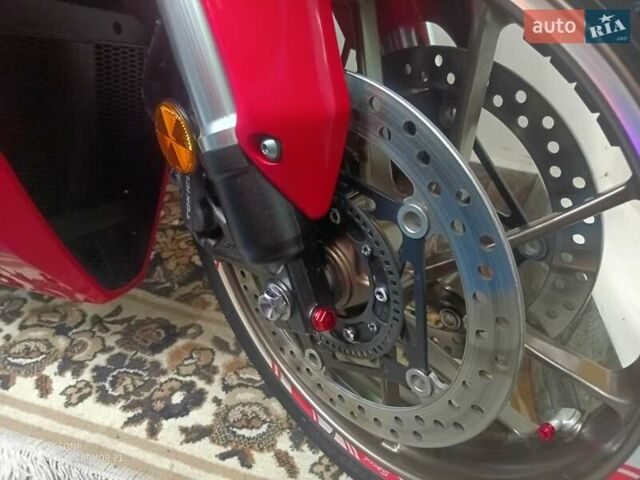 Червоний Хонда VFR 800F Interceptor, об'ємом двигуна 0.8 л та пробігом 15 тис. км за 10900 $, фото 10 на Automoto.ua