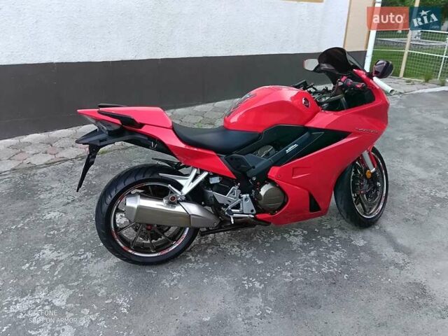 Червоний Хонда VFR 800F Interceptor, об'ємом двигуна 0.8 л та пробігом 15 тис. км за 10900 $, фото 9 на Automoto.ua