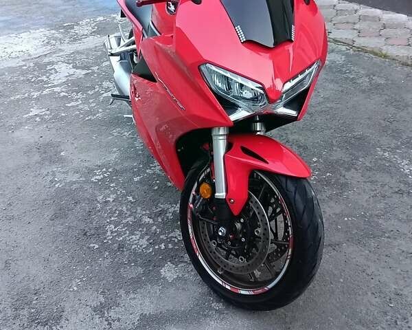 Червоний Хонда VFR 800F Interceptor, об'ємом двигуна 0.8 л та пробігом 15 тис. км за 10900 $, фото 8 на Automoto.ua