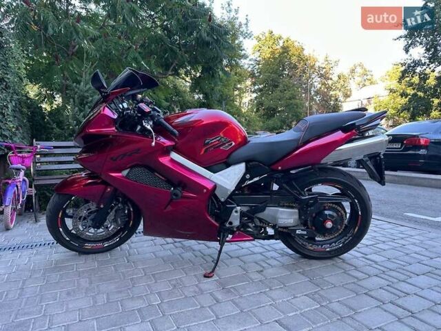 Хонда VFR 800F Interceptor, объемом двигателя 0 л и пробегом 79 тыс. км за 5500 $, фото 6 на Automoto.ua
