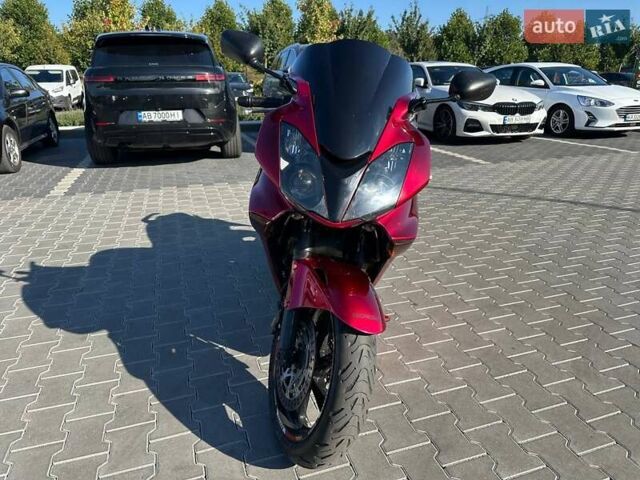 Хонда VFR 800F Interceptor, объемом двигателя 0 л и пробегом 79 тыс. км за 5500 $, фото 5 на Automoto.ua