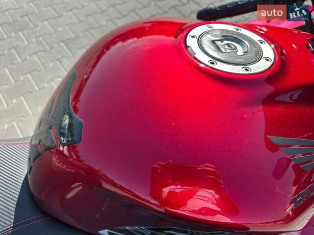 Хонда VFR 800F Interceptor, объемом двигателя 0 л и пробегом 79 тыс. км за 5500 $, фото 1 на Automoto.ua