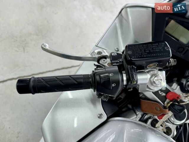 Хонда VFR 800F Interceptor, объемом двигателя 0.8 л и пробегом 38 тыс. км за 5599 $, фото 16 на Automoto.ua