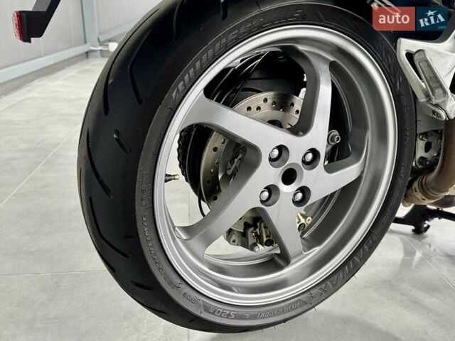 Хонда VFR 800F Interceptor, объемом двигателя 0.8 л и пробегом 17 тыс. км за 6399 $, фото 10 на Automoto.ua