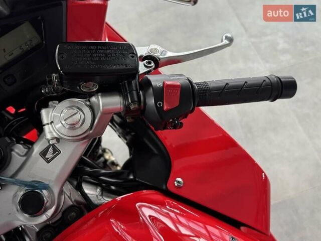 Хонда VFR 800F Interceptor, объемом двигателя 0.8 л и пробегом 17 тыс. км за 6399 $, фото 16 на Automoto.ua