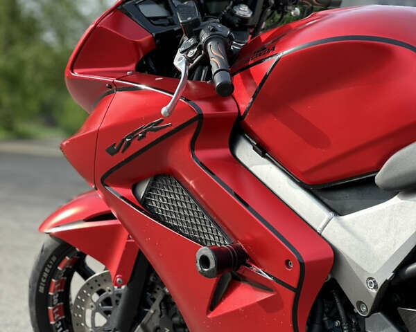 Хонда VFR 800F Interceptor, объемом двигателя 0.8 л и пробегом 76 тыс. км за 4800 $, фото 11 на Automoto.ua