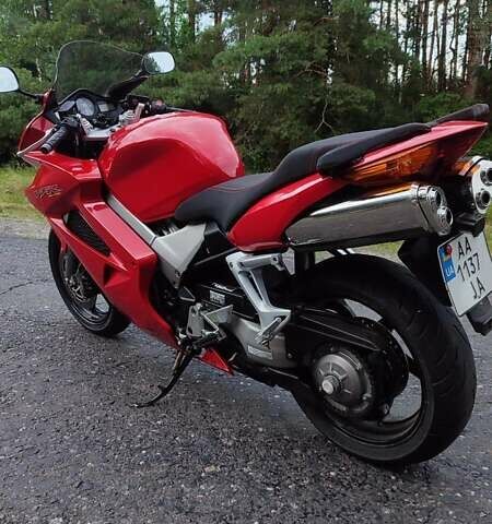 Хонда VFR 800F Interceptor, об'ємом двигуна 0 л та пробігом 30 тис. км за 5000 $, фото 3 на Automoto.ua
