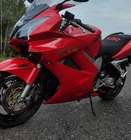 Хонда VFR 800F Interceptor, об'ємом двигуна 0 л та пробігом 30 тис. км за 5000 $, фото 2 на Automoto.ua