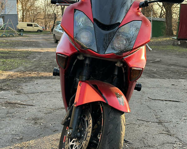 Хонда VFR 800F Interceptor, объемом двигателя 0 л и пробегом 30 тыс. км за 5500 $, фото 6 на Automoto.ua