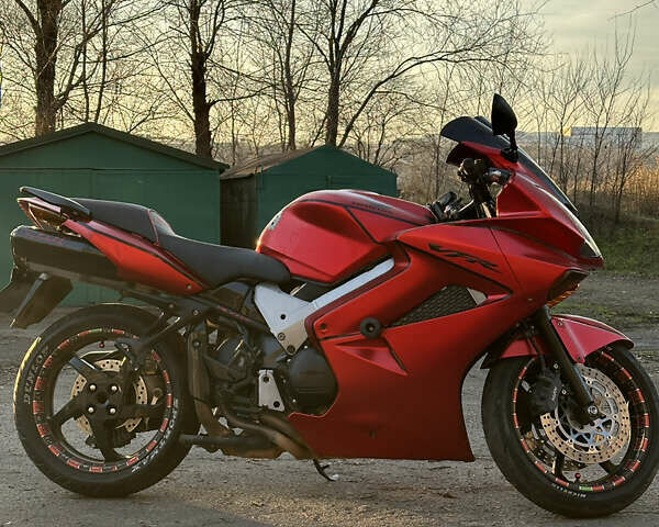 Хонда VFR 800F Interceptor, объемом двигателя 0 л и пробегом 30 тыс. км за 5500 $, фото 8 на Automoto.ua