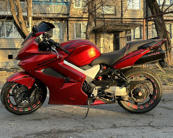 Хонда VFR 800F Interceptor, объемом двигателя 0 л и пробегом 30 тыс. км за 5500 $, фото 4 на Automoto.ua