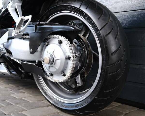 Серый Хонда VFR 800F Interceptor, объемом двигателя 0.8 л и пробегом 18 тыс. км за 5900 $, фото 8 на Automoto.ua