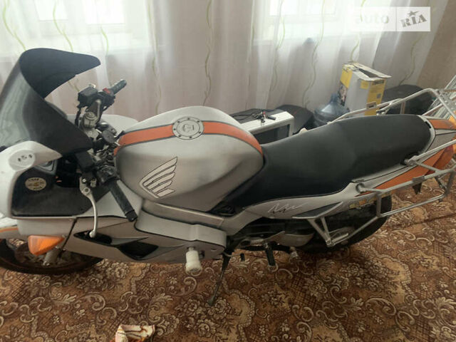 Сірий Хонда VFR 800F Interceptor, об'ємом двигуна 0.8 л та пробігом 86 тис. км за 3500 $, фото 18 на Automoto.ua