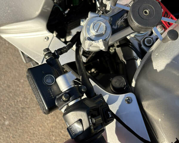 Серый Хонда VFR 800F Interceptor, объемом двигателя 0.78 л и пробегом 41 тыс. км за 4000 $, фото 7 на Automoto.ua