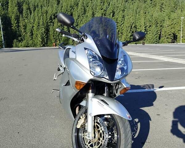Сірий Хонда VFR 800F Interceptor, об'ємом двигуна 0.78 л та пробігом 50 тис. км за 5200 $, фото 7 на Automoto.ua