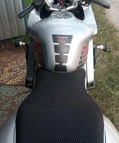 Сірий Хонда VFR 800F Interceptor, об'ємом двигуна 0.78 л та пробігом 48 тис. км за 4850 $, фото 27 на Automoto.ua