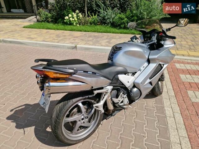 Сірий Хонда VFR 800F Interceptor, об'ємом двигуна 0.78 л та пробігом 39 тис. км за 5400 $, фото 8 на Automoto.ua