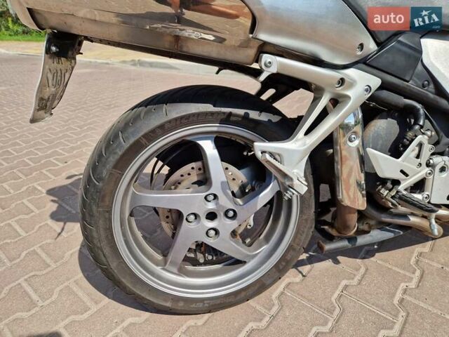 Сірий Хонда VFR 800F Interceptor, об'ємом двигуна 0.78 л та пробігом 39 тис. км за 5400 $, фото 4 на Automoto.ua