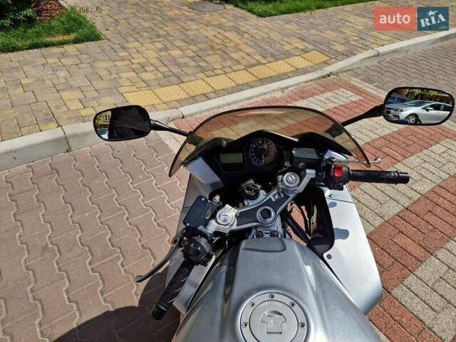 Сірий Хонда VFR 800F Interceptor, об'ємом двигуна 0.78 л та пробігом 39 тис. км за 5400 $, фото 5 на Automoto.ua