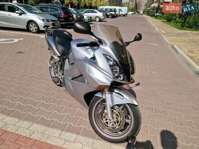 Сірий Хонда VFR 800F Interceptor, об'ємом двигуна 0.78 л та пробігом 39 тис. км за 5400 $, фото 20 на Automoto.ua