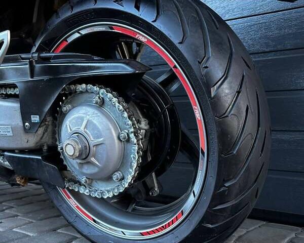 Сірий Хонда VFR 800F Interceptor, об'ємом двигуна 0.8 л та пробігом 37 тис. км за 5800 $, фото 9 на Automoto.ua