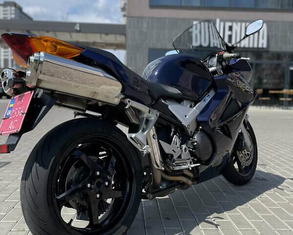 Синій Хонда VFR 800F Interceptor, об'ємом двигуна 0.8 л та пробігом 39 тис. км за 6500 $, фото 4 на Automoto.ua
