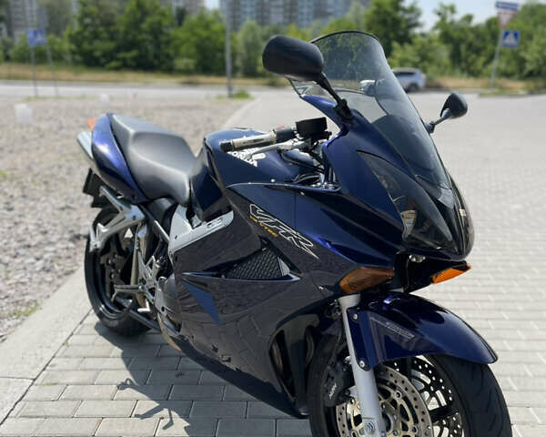 Синій Хонда VFR 800F Interceptor, об'ємом двигуна 0.8 л та пробігом 39 тис. км за 6500 $, фото 1 на Automoto.ua