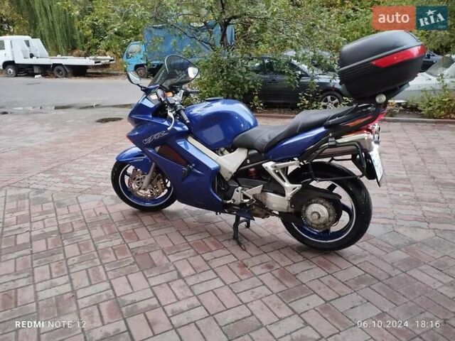 Синій Хонда VFR 800F Interceptor, об'ємом двигуна 0 л та пробігом 40 тис. км за 5000 $, фото 3 на Automoto.ua