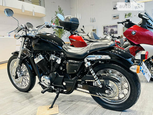 Черный Хонда VT 400, объемом двигателя 0.4 л и пробегом 34 тыс. км за 3999 $, фото 8 на Automoto.ua