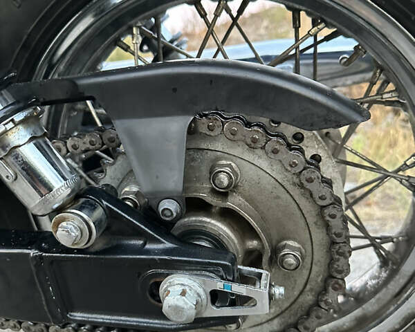 Черный Хонда VT 400S, объемом двигателя 0.4 л и пробегом 16 тыс. км за 3600 $, фото 6 на Automoto.ua