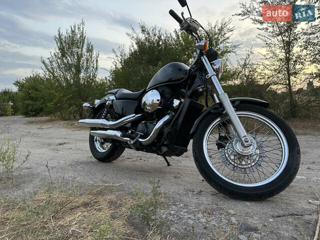 Черный Хонда VT 400S, объемом двигателя 0.4 л и пробегом 16 тыс. км за 3600 $, фото 3 на Automoto.ua