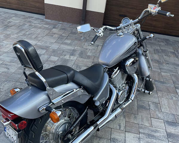 Серый Хонда VT 600C, объемом двигателя 0.58 л и пробегом 24 тыс. км за 4400 $, фото 1 на Automoto.ua