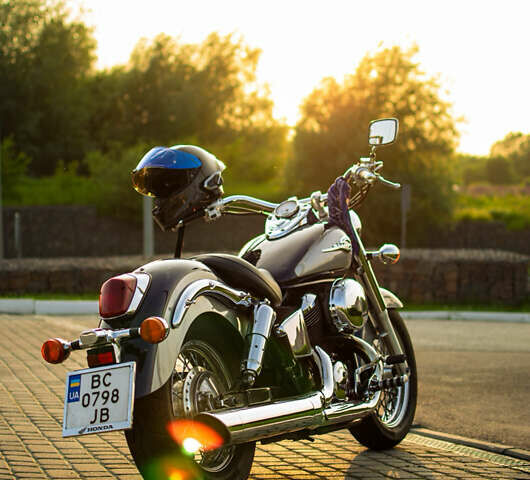 Синий Хонда VT 750 Shadow, объемом двигателя 0.75 л и пробегом 60 тыс. км за 5000 $, фото 5 на Automoto.ua