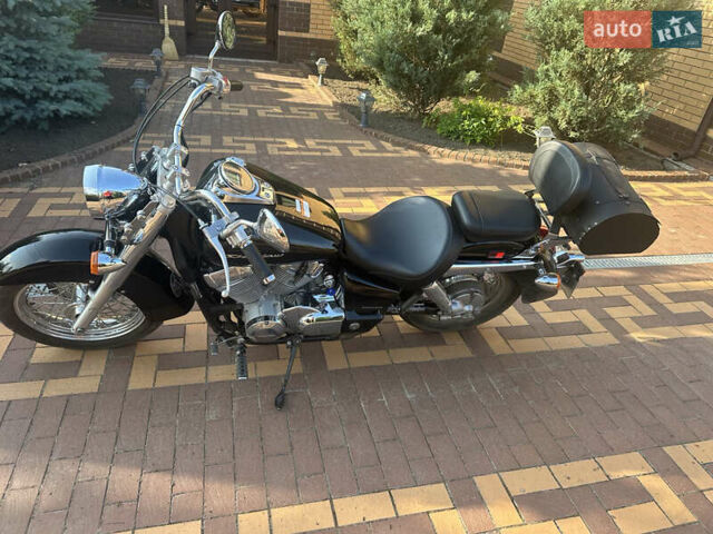 Черный Хонда VT 750C, объемом двигателя 0.75 л и пробегом 2 тыс. км за 9000 $, фото 1 на Automoto.ua